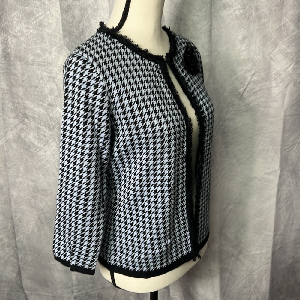 Crystal-Kobe Blue and Black Houndstooth Cardigan Sweater with Floral Pin Accent - Picture 3 of 11